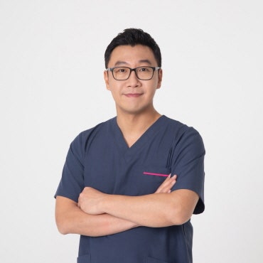 [디바성형외과] 매부리코 자가조직 코 성형, 부작용 위험 없나?